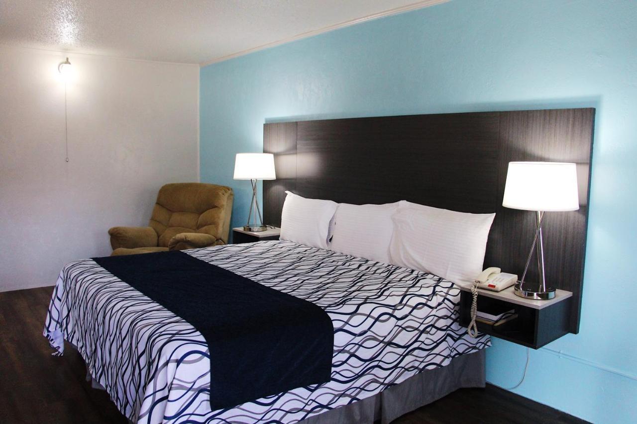 Texinn Motel New Boston Экстерьер фото